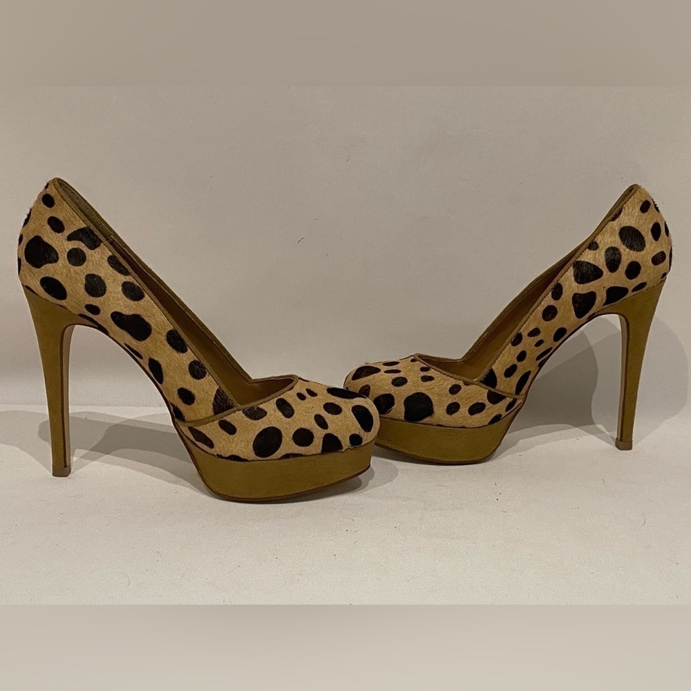 NEW Chinese Laundry Wave Length Light Natural Pony Hair Platform Pump Size 7.5M - Picture 9 of 16
